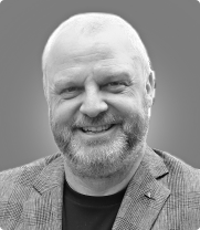 Steve headshot in black and white